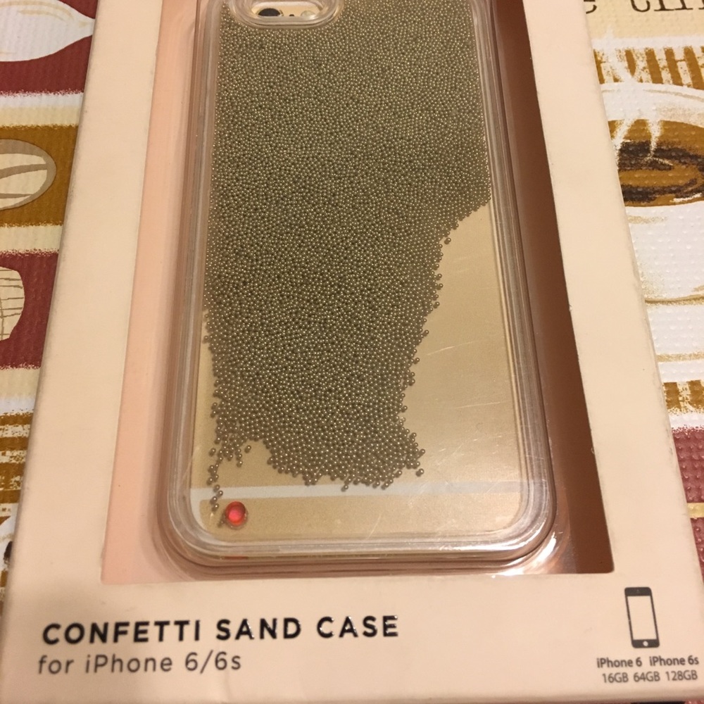Nanette Lepore Confetti Sand iPhone 7 Case NEW! - Picture 2 of 3